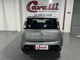 FIAT - UNO - 2015/2016 - Prata - R$ 39.900,00