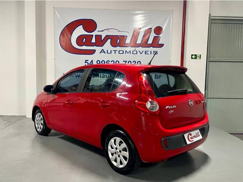FIAT - PALIO - 2014/2015 - Vermelha - R$ 38.900,00