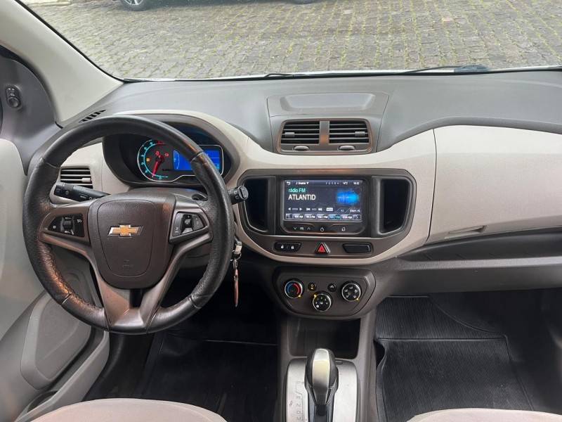 CHEVROLET - SPIN - 2014/2015 - Branca - R$ 56.900,00