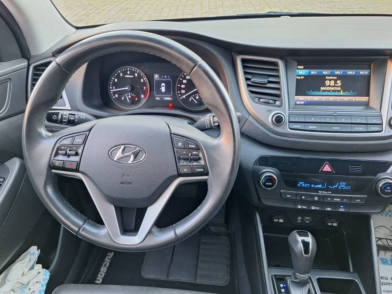 HYUNDAI - TUCSON - 2018/2019 - Branca - R$ 109.900,00