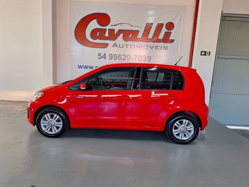 VOLKSWAGEN - UP - 2017/2018 - Vermelha - R$ 55.900,00