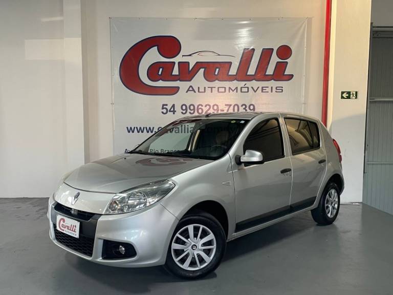 RENAULT - SANDERO - 2012/2012 - Prata - R$ 33.900,00