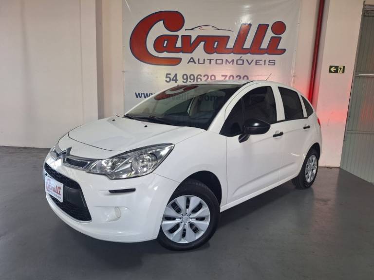 CITROËN - C3 - 2016/2017 - Branca - R$ 42.900,00