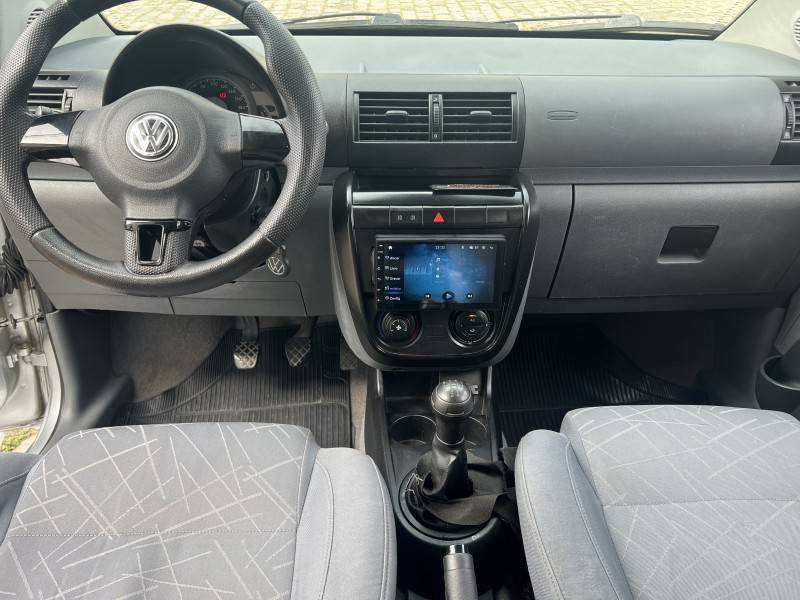 VOLKSWAGEN - SPACEFOX - 2006/2007 - Prata - R$ 29.900,00
