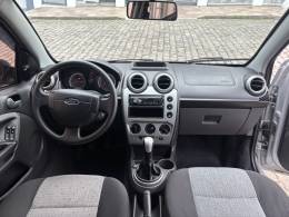 FORD - FIESTA - 2013/2013 - Prata - R$ 34.900,00