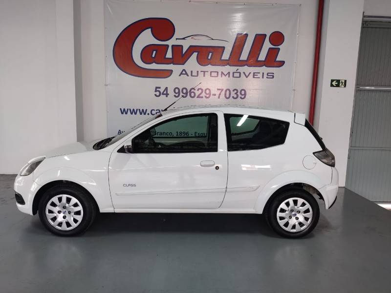 FORD - KA - 2012/2013 - Branca - R$ 28.900,00