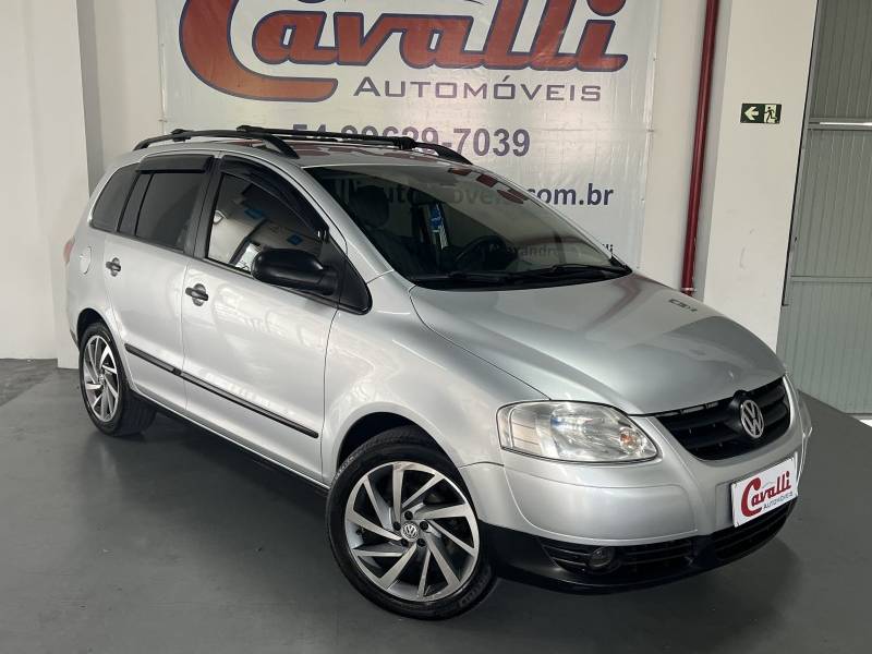 VOLKSWAGEN - SPACEFOX - 2006/2007 - Prata - R$ 29.900,00