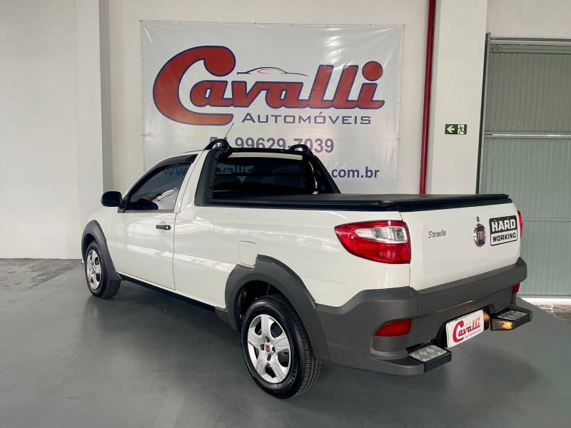 FIAT - STRADA - 2018/2018 - Branca - R$ 56.900,00