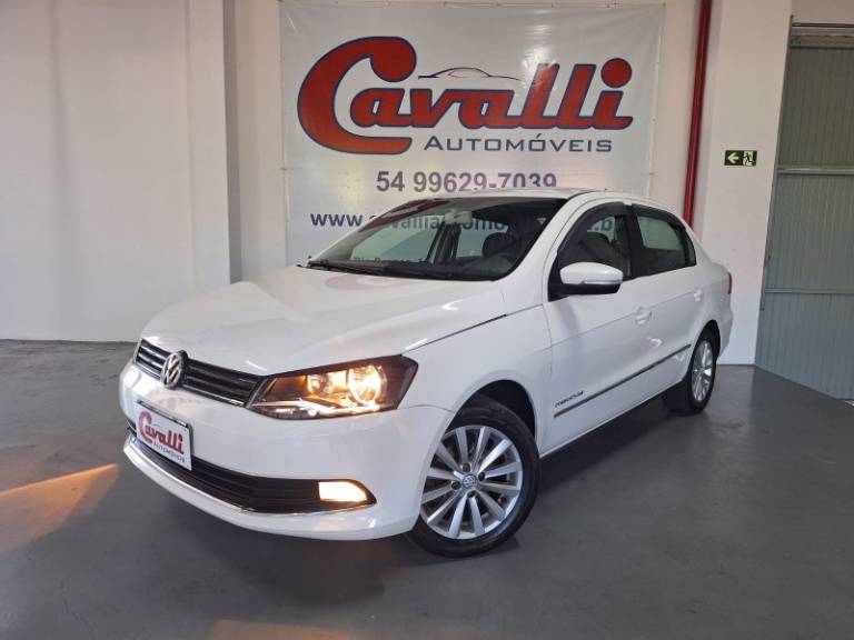 VOLKSWAGEN - VOYAGE - 2013/2013 - Branca - R$ 35.900,00