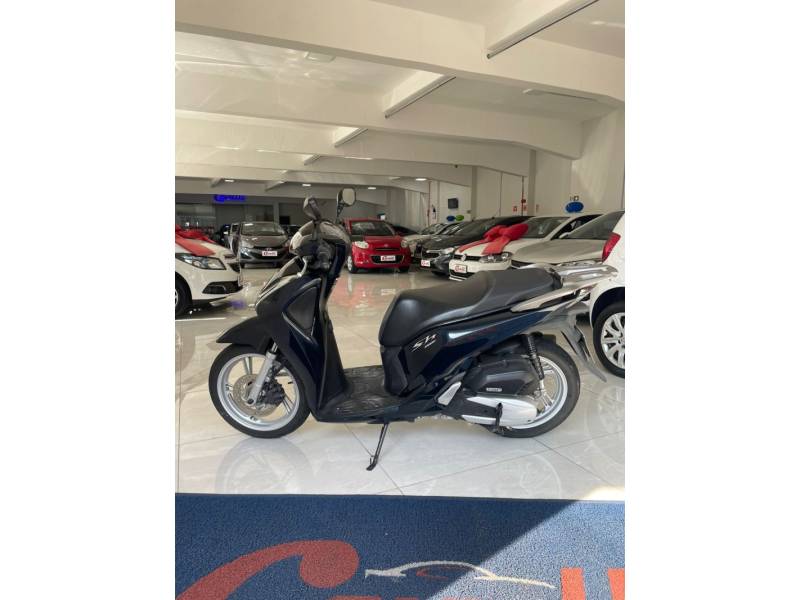 HONDA - SH 150i - 2018/2018 - Azul - R$ 14.900,00