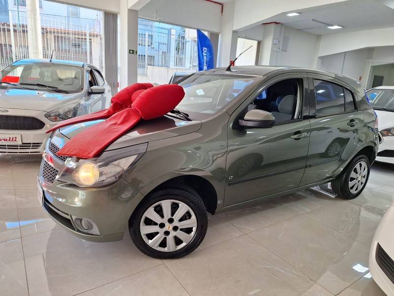 CHEVROLET - AGILE - 2010/2011 - Verde - R$ 31.900,00