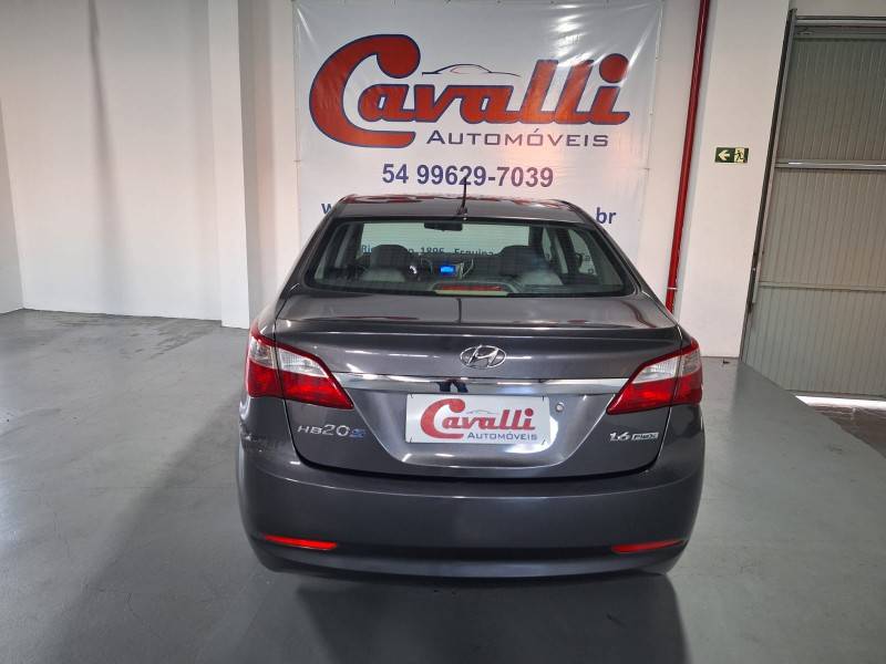 HYUNDAI - HB20S - 2014/2015 - Cinza - Sob Consulta