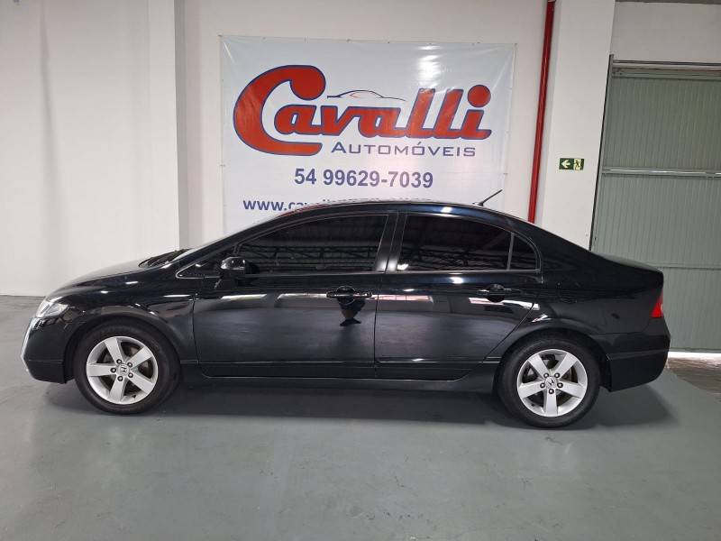 HONDA - CIVIC - 2008/2008 - Preta - R$ 44.900,00