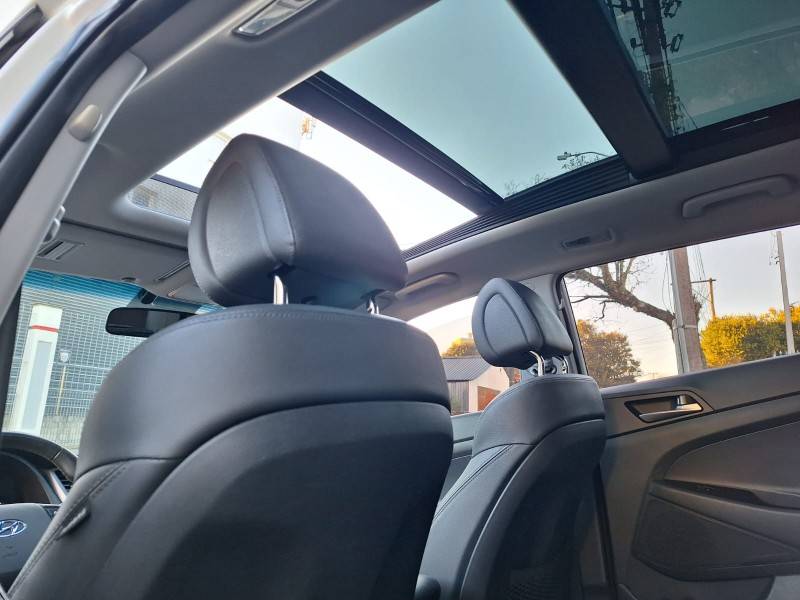 HYUNDAI - TUCSON - 2018/2019 - Branca - R$ 109.900,00