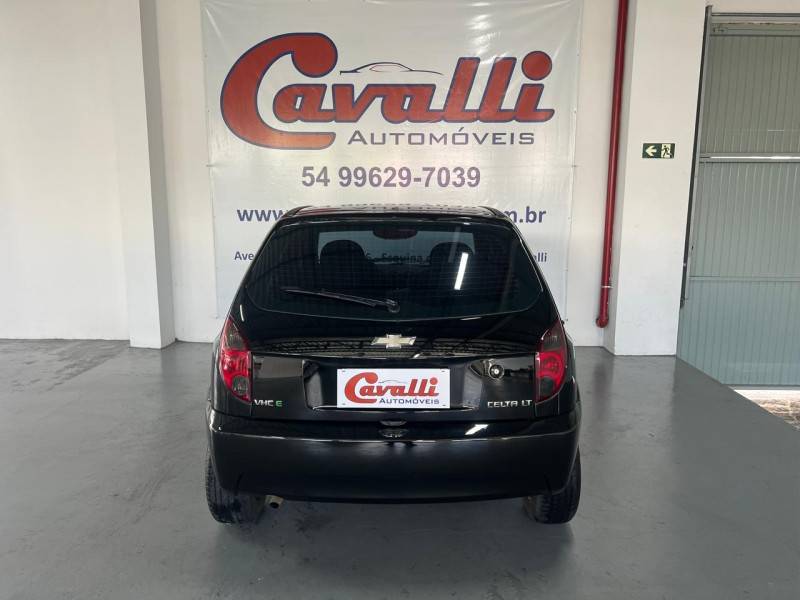 CHEVROLET - CELTA - 2012/2013 - Preta - R$ 31.900,00