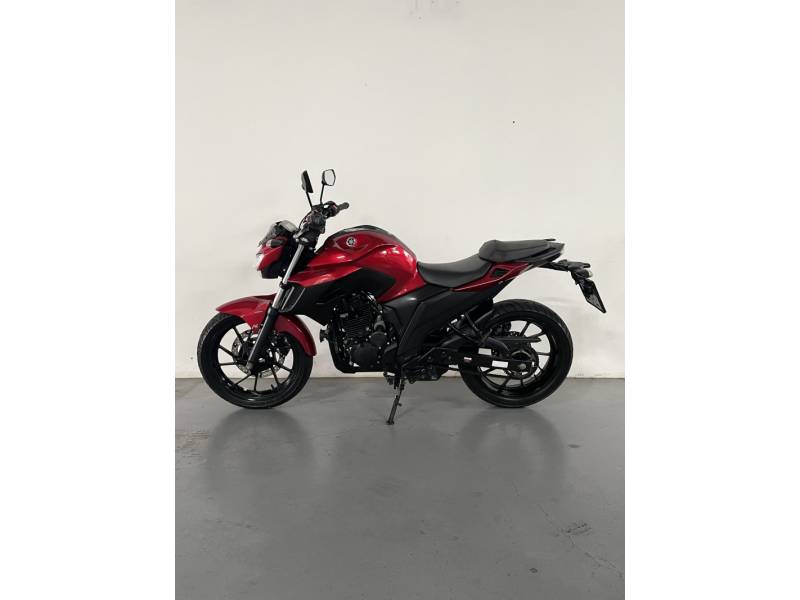 YAMAHA - FAZER - 2020/2020 - Vermelha - R$ 20.900,00