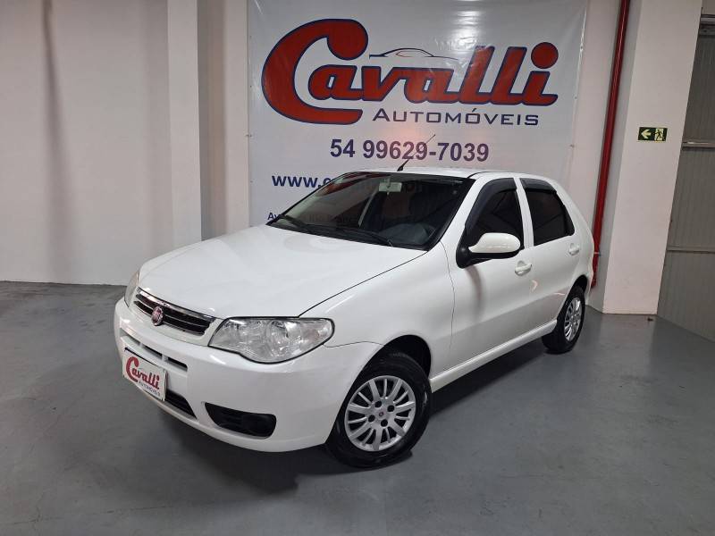 FIAT - PALIO - 2014/2015 - Branca - R$ 29.900,00