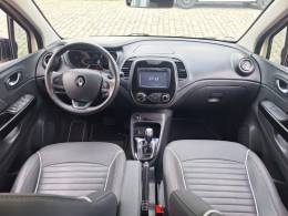 RENAULT - CAPTUR - 2018/2019 - Bege - R$ 74.900,00
