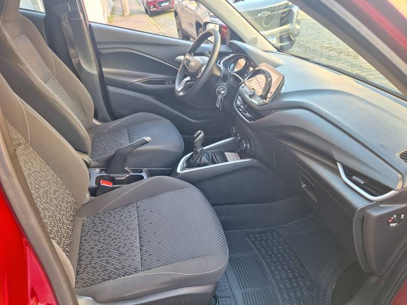 CHEVROLET - ONIX - 2020/2020 - Vermelha - R$ 60.900,00