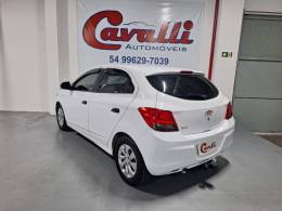 CHEVROLET - ONIX - 2018/2019 - Branca - R$ 50.900,00