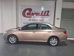 TOYOTA - COROLLA - 2010/2011 - Bege - R$ 66.900,00