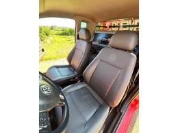 VOLKSWAGEN - SAVEIRO - 2011/2011 - Vermelha - R$ 69.900,00