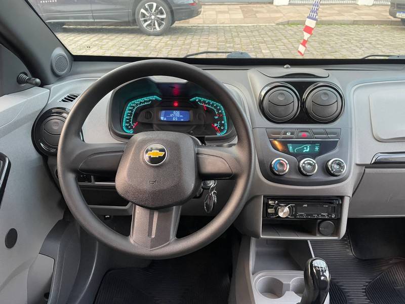 CHEVROLET - AGILE - 2010/2011 - Preta - R$ 30.900,00