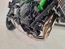 KAWASAKI - Z650 SE - 2021/2022 - Verde - R$ 43.900,00