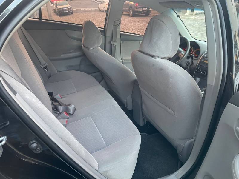 TOYOTA - COROLLA - 2009/2010 - Preta - R$ 55.900,00