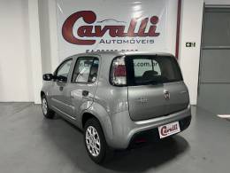 FIAT - UNO - 2015/2016 - Prata - R$ 39.900,00
