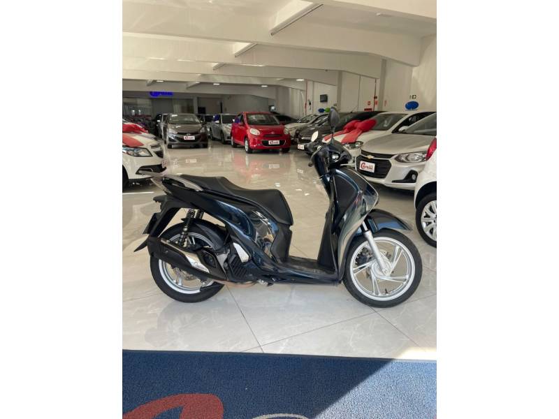 HONDA - SH 150i - 2018/2018 - Azul - R$ 14.900,00
