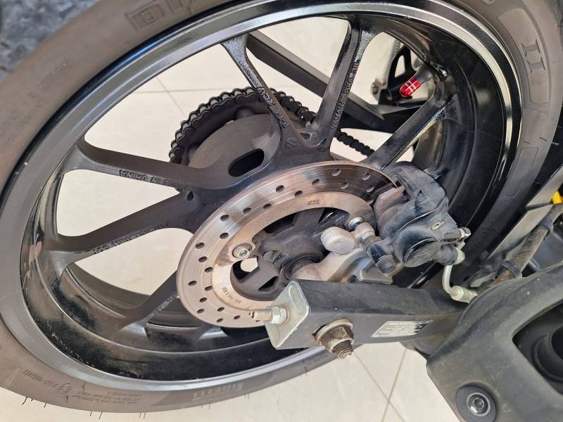 YAMAHA - FAZER - 2024/2024 - Preta - R$ 20.900,00