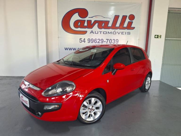 FIAT - PUNTO - 2016/2017 - Vermelha - R$ 48.900,00