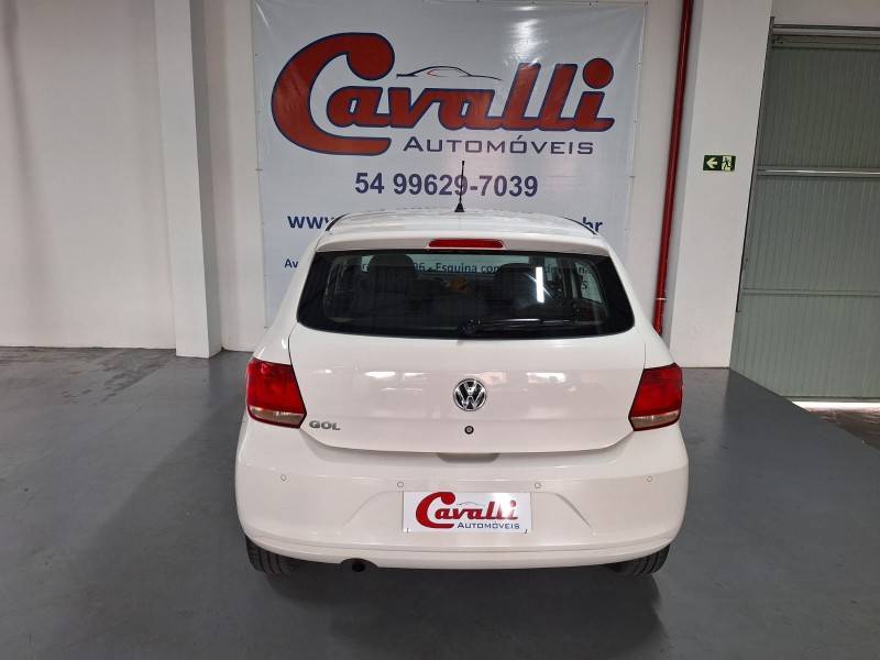 VOLKSWAGEN - GOL - 2014/2015 - Branca - R$ 39.900,00