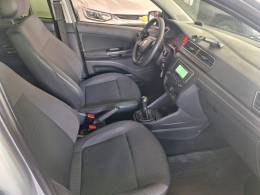 VOLKSWAGEN - VOYAGE - 2020/2021 - Prata - R$ 52.900,00