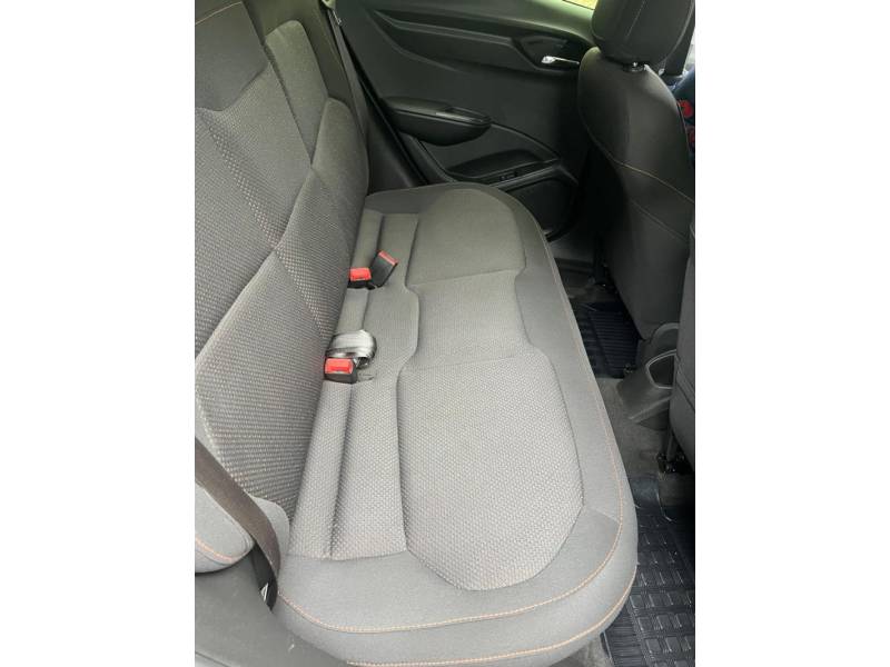 CHEVROLET - ONIX - 2014/2015 - Preta - R$ 51.900,00