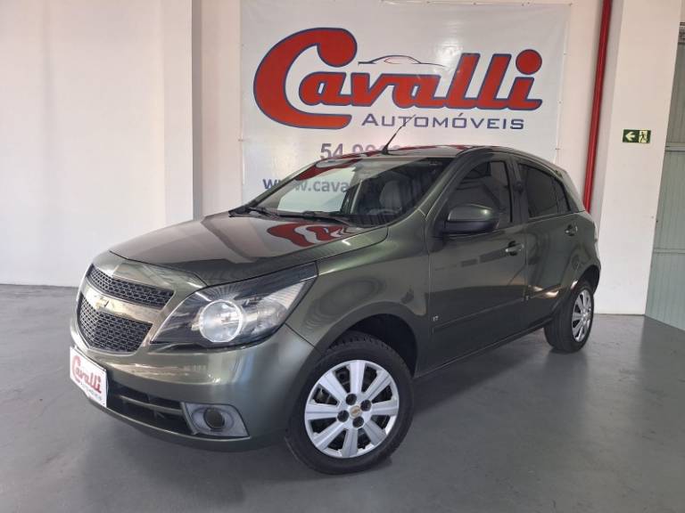 CHEVROLET - AGILE - 2010/2011 - Verde - R$ 31.900,00