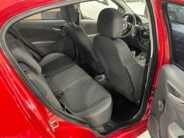 FIAT - PALIO - 2014/2015 - Vermelha - R$ 38.900,00