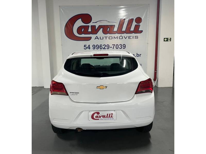 CHEVROLET - ONIX - 2020/2020 - Branca - R$ 54.900,00