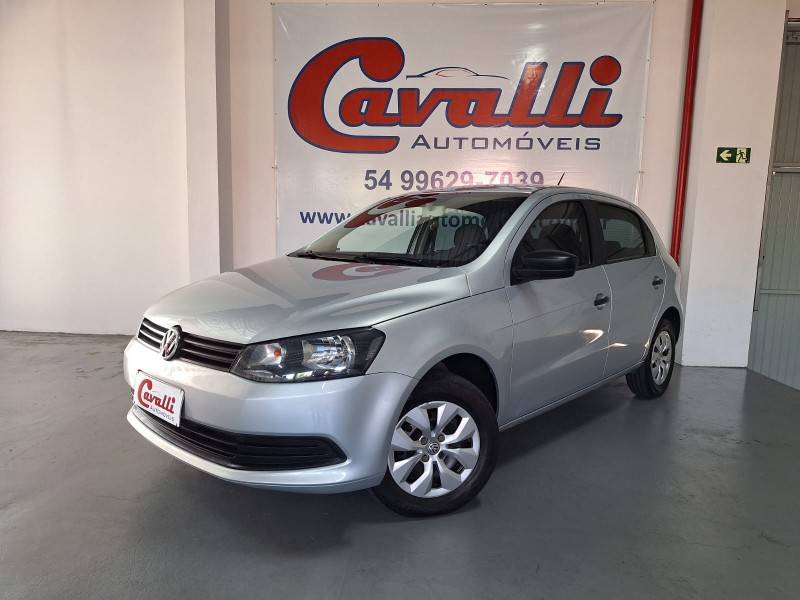 VOLKSWAGEN - GOL - 2014/2015 - Prata - R$ 38.900,00