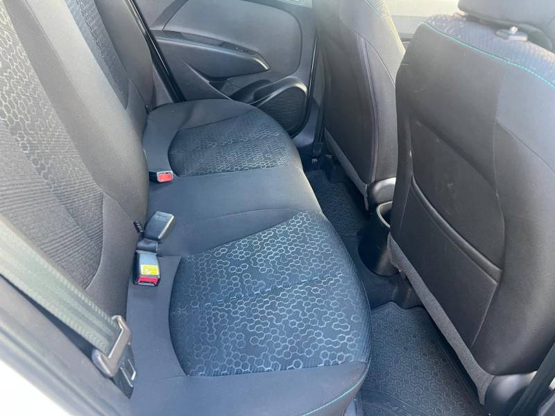 HYUNDAI - HB20X - 2017/2018 - Branca - R$ 66.900,00