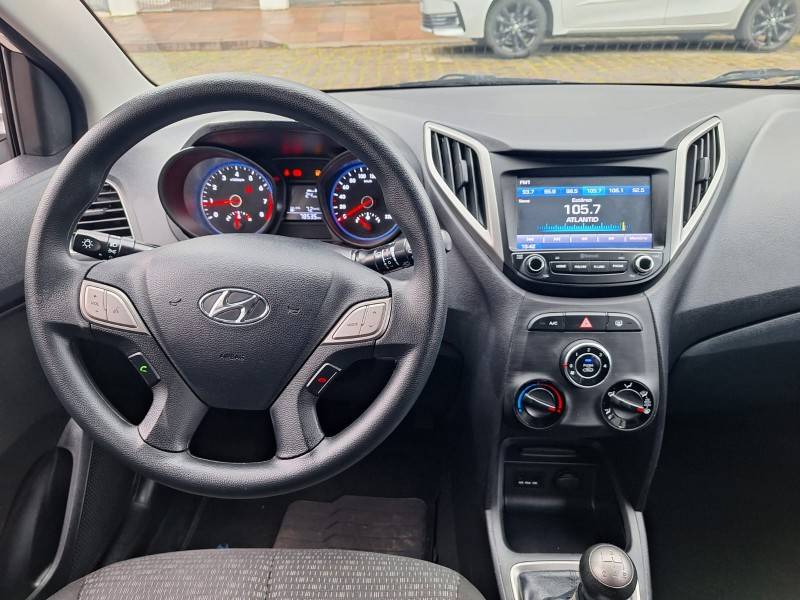 HYUNDAI - HB20 - 2019/2019 - Branca - R$ 54.900,00