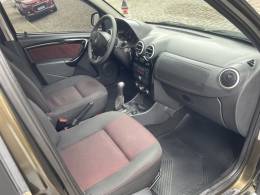 RENAULT - SANDERO - 2012/2013 - Verde - R$ 40.900,00