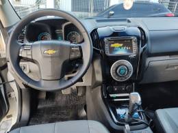 CHEVROLET - S10 - 2015/2016 - Branca - R$ 134.900,00