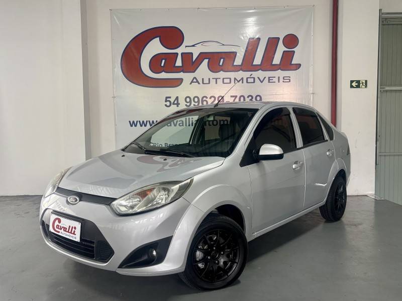 FORD - FIESTA - 2013/2013 - Prata - R$ 34.900,00
