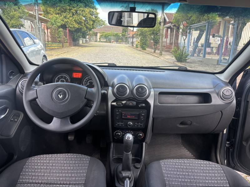 RENAULT - SANDERO - 2011/2012 - Cinza - R$ 33.900,00