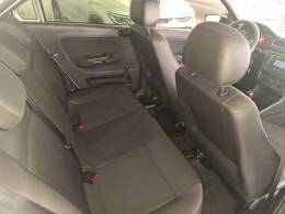 VOLKSWAGEN - VOYAGE - 2020/2021 - Prata - R$ 52.900,00