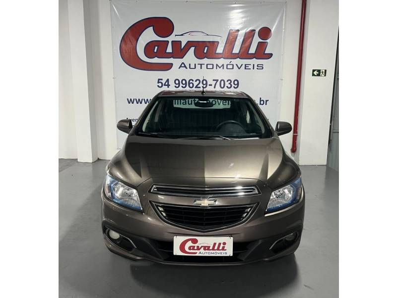 CHEVROLET - PRISMA - 2013/2014 - Cinza - R$ 47.900,00