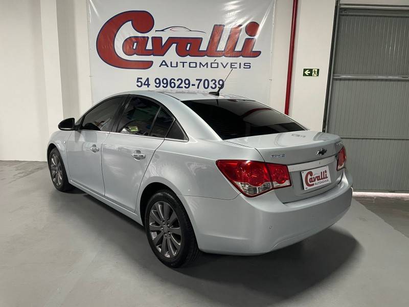 CHEVROLET - CRUZE - 2012/2012 - Prata - R$ 55.900,00