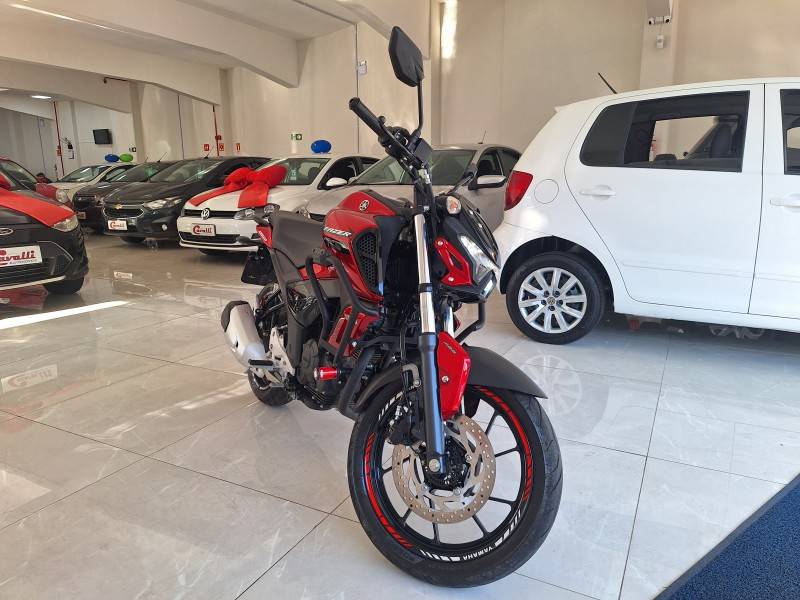 YAMAHA - FAZER - 2024/2024 - Vermelha - R$ 20.900,00